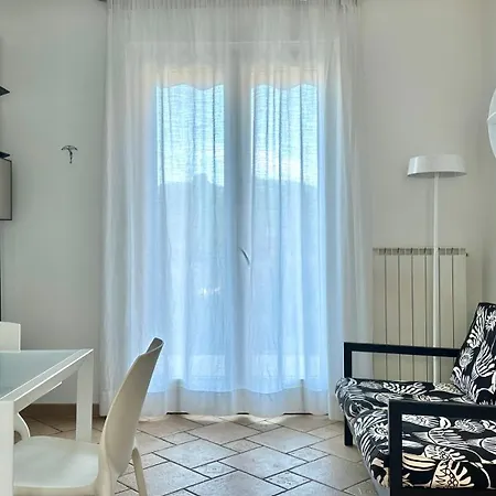 S227 - Sirolo, Nuovo Trilocale Con Terrazzo E Garage سيرولو