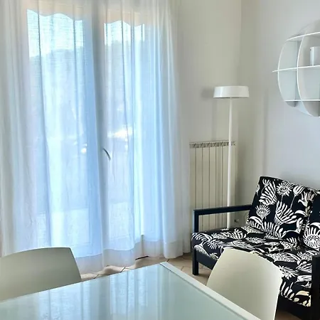 S227 - Sirolo, Nuovo Trilocale Con Terrazzo E Garage سيرولو